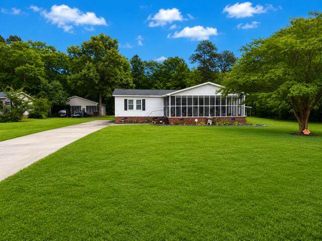 1301 Mill Creek Drive - Photo 1