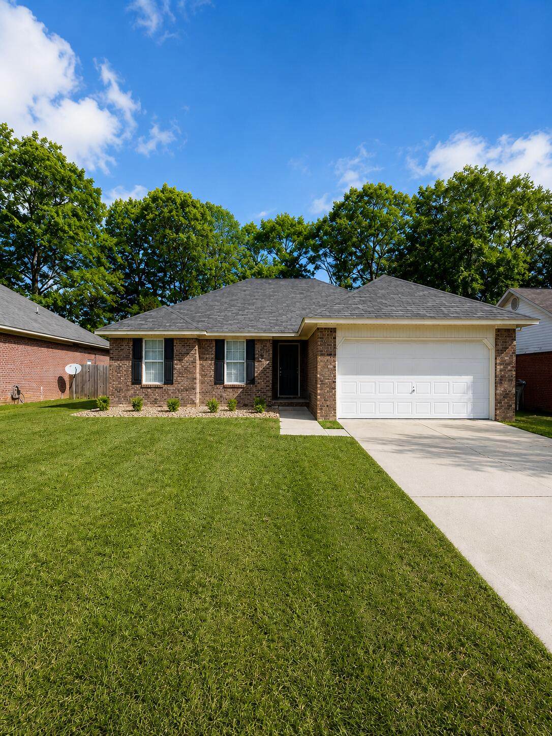 1261 Glastonbury Road - Photo 1