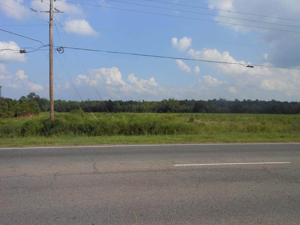 1715 Hwy 15 - Photo 1