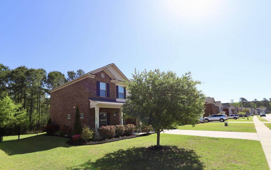 545 Curlew Circle - Photo 1