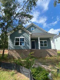 3185 Mayflower - Photo 1
