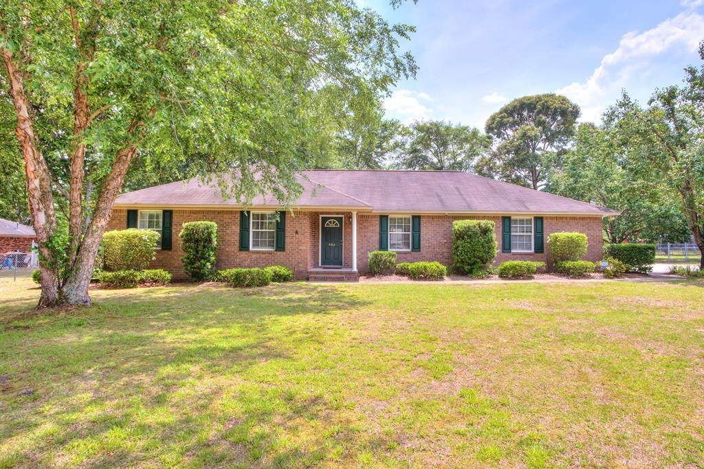 680 Kingsbury Dr. - Photo 1