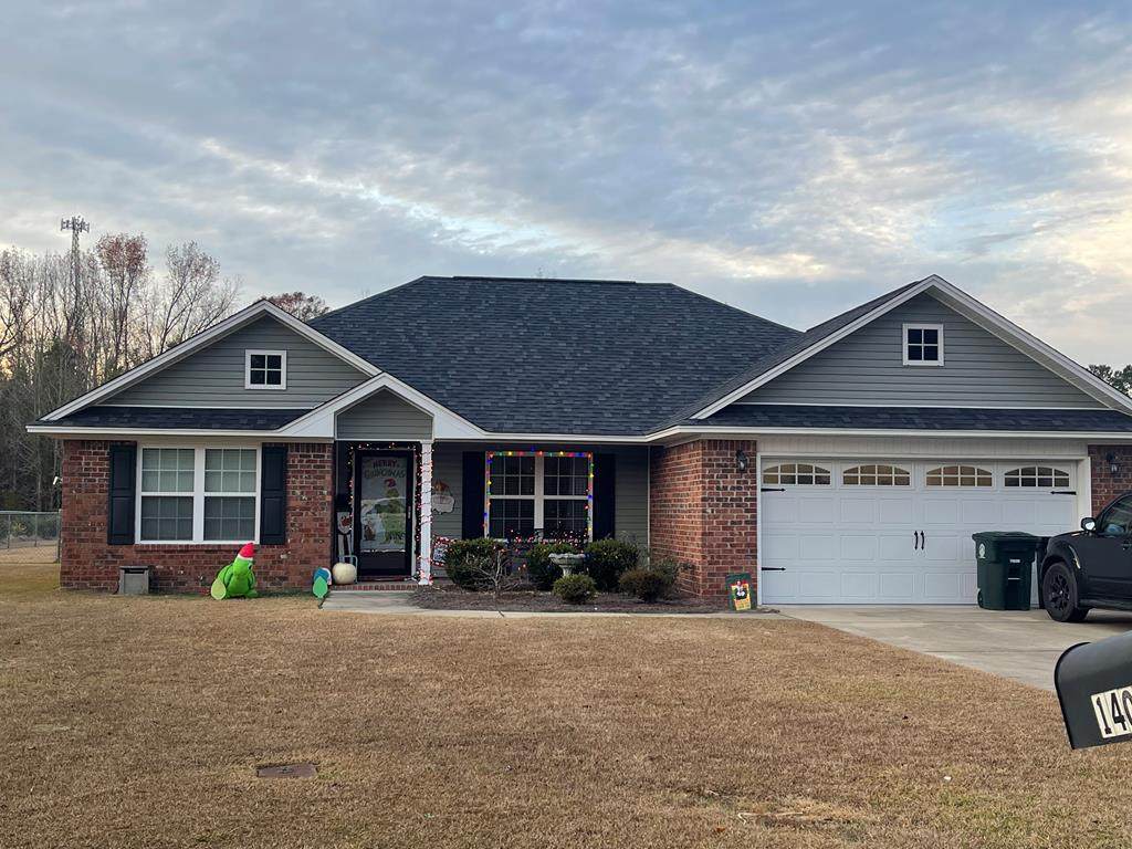 1400 Holiday Drive - Photo 1