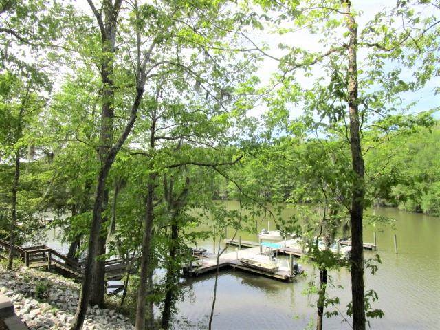 173 Ballard Ln - Photo 1