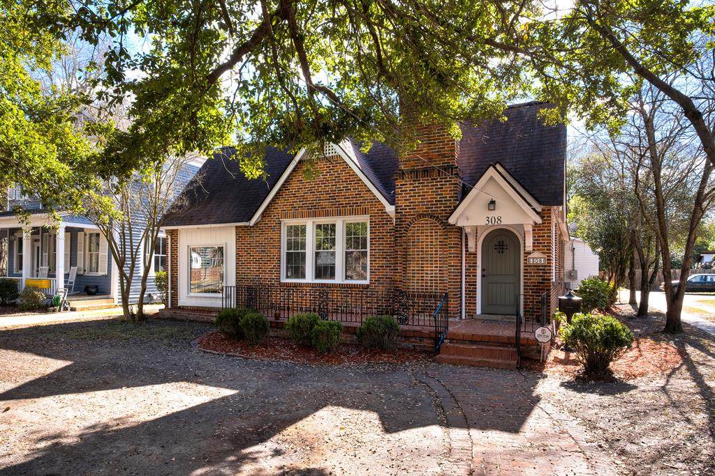 308 W. Calhoun St. - Photo 1