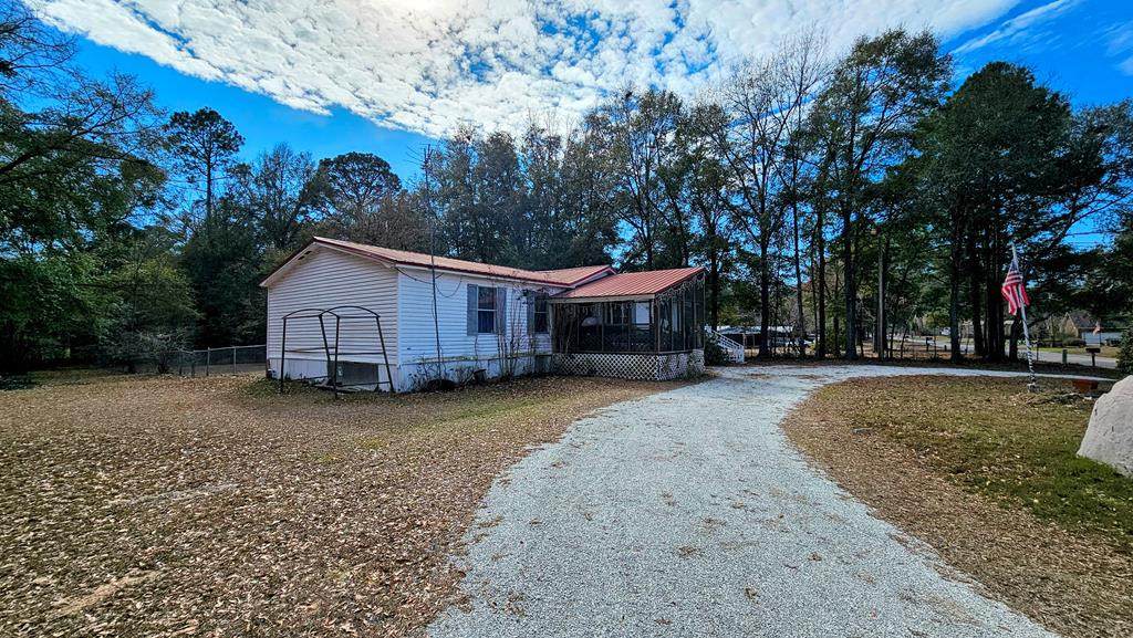 1801 Princess Pond Road - Photo 1
