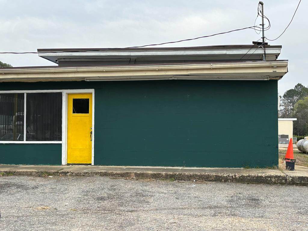 896-b Liberty Street - Photo 1