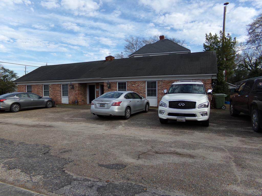 112 Broad Street - Photo 1