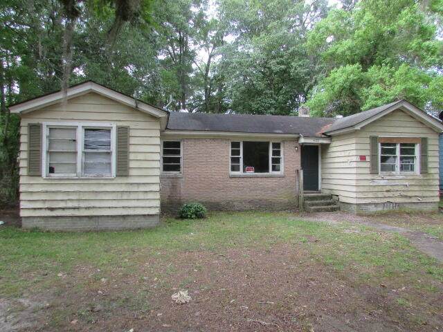428 Robney Drive - Photo 1
