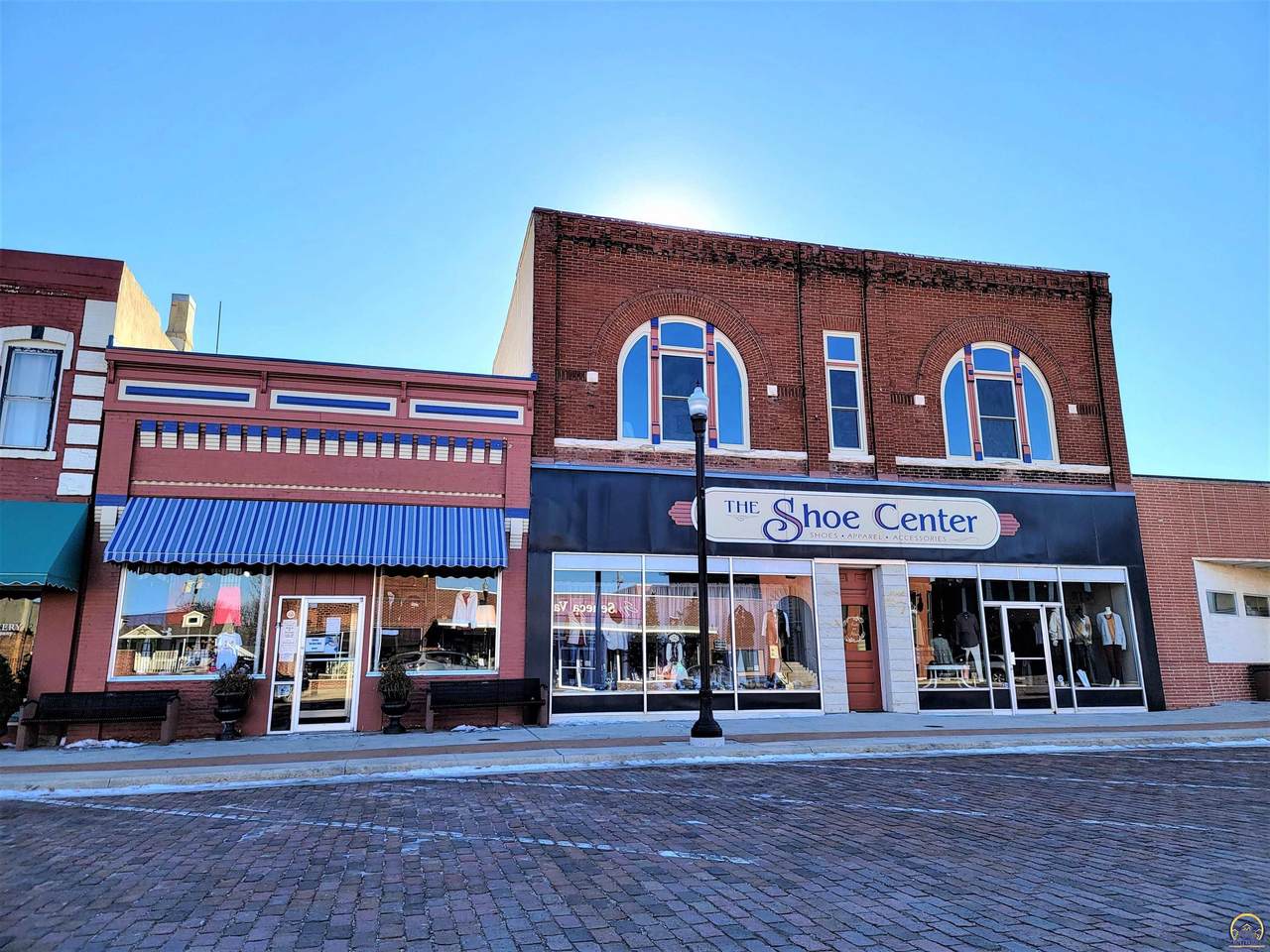 422 and 426 Main St - Photo 1