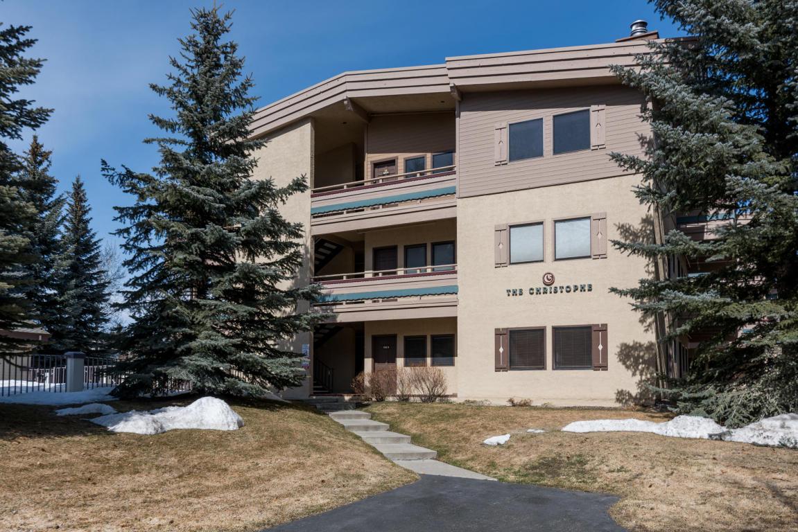 351 2nd Ave - Photo 1