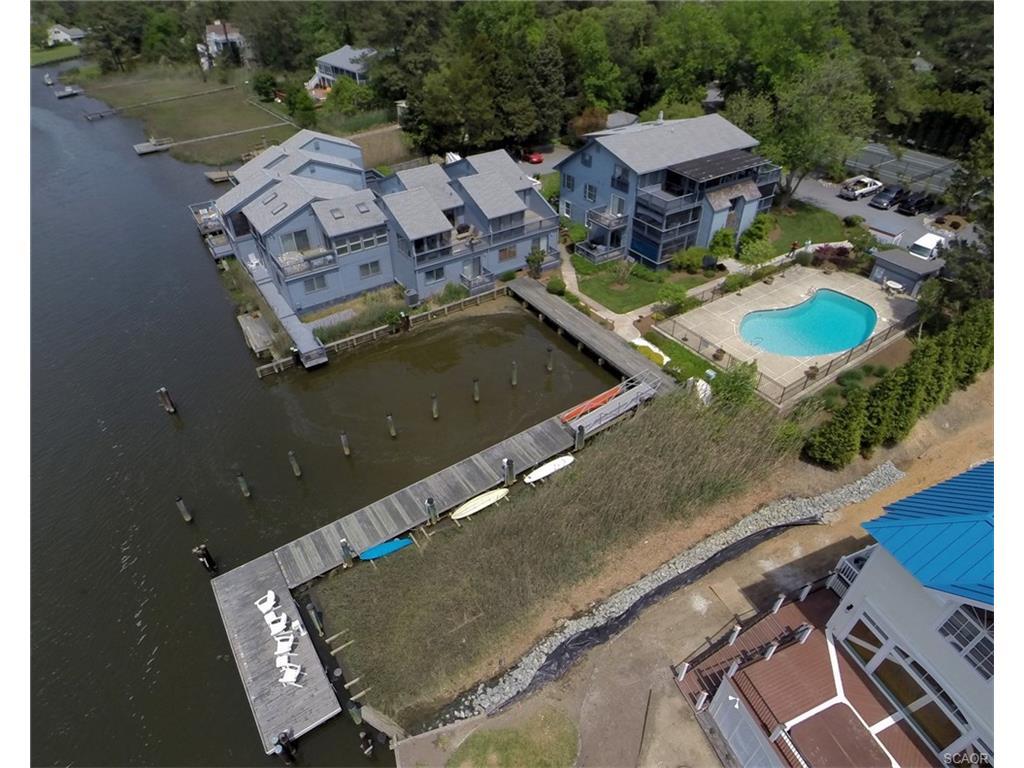 2 Snug Harbor Court - Photo 1