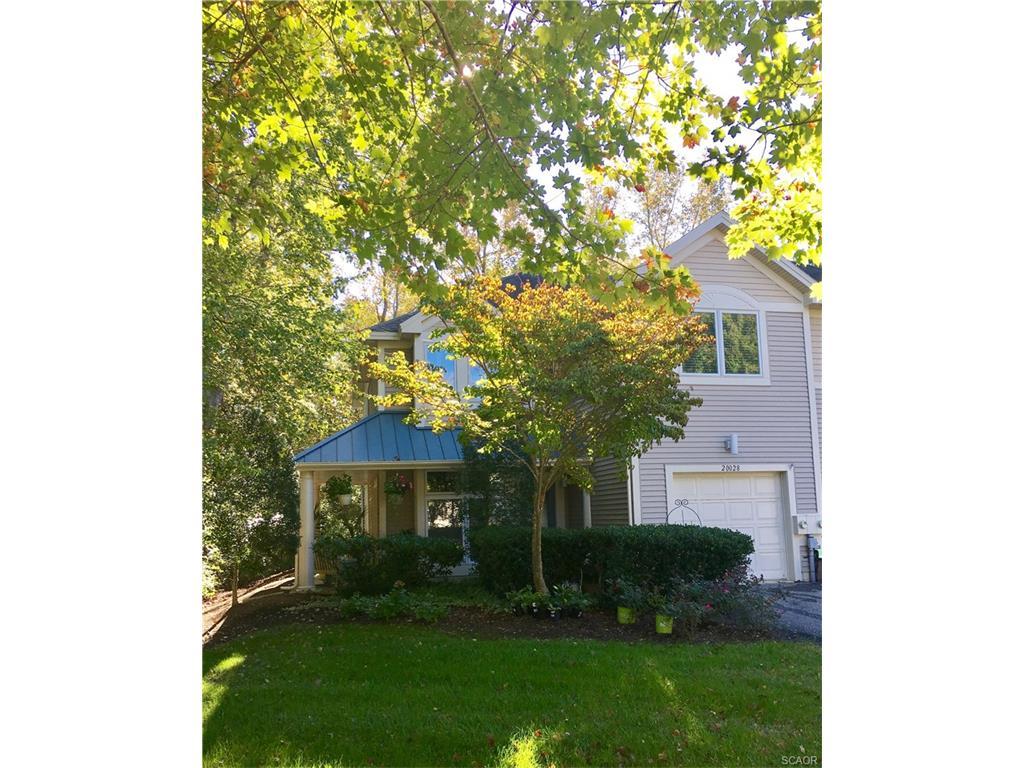39100 Greenway - Photo 1