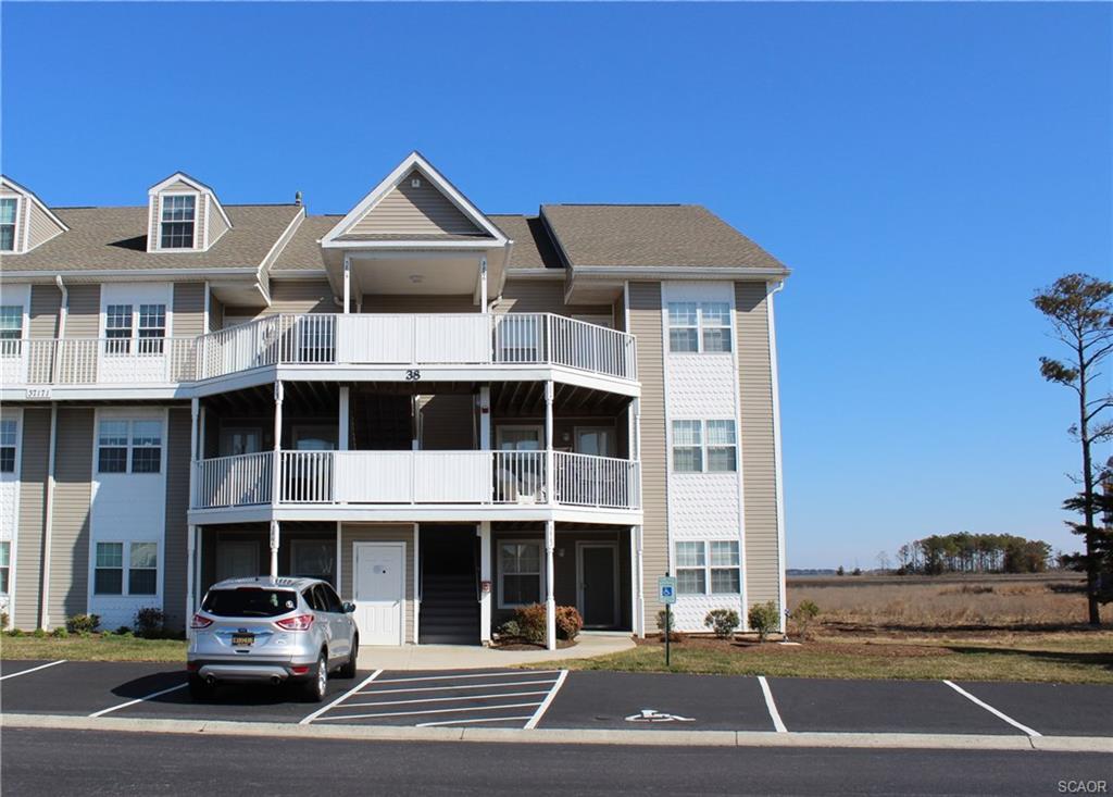 37171 Harbor Dr - Photo 1