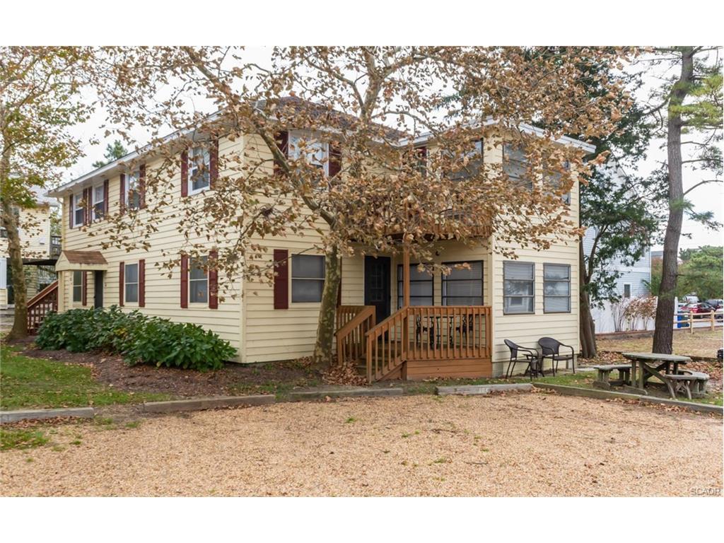 18 West Street - Photo 1