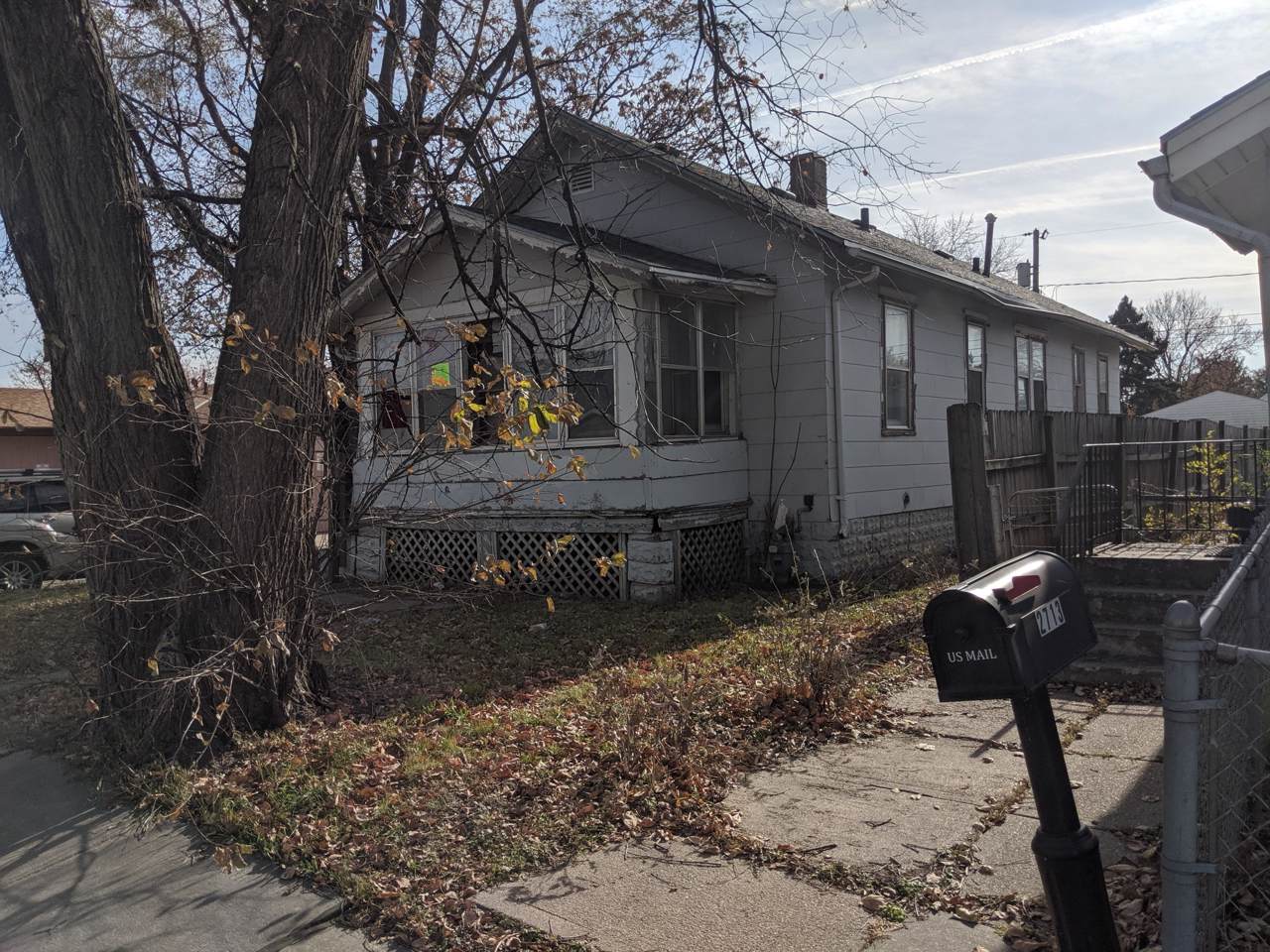 2709 2ND Avenue - Photo 1