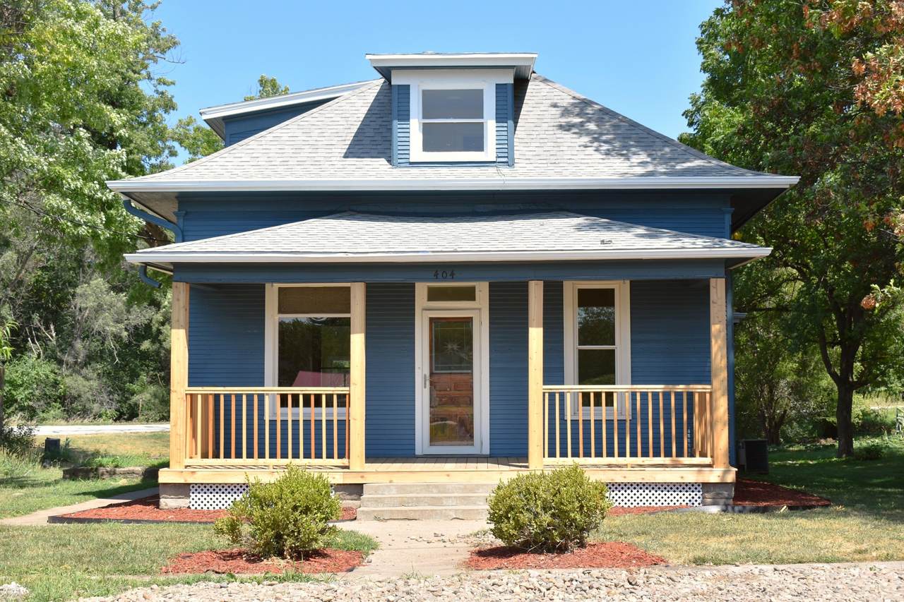 404 Elm Street - Photo 1