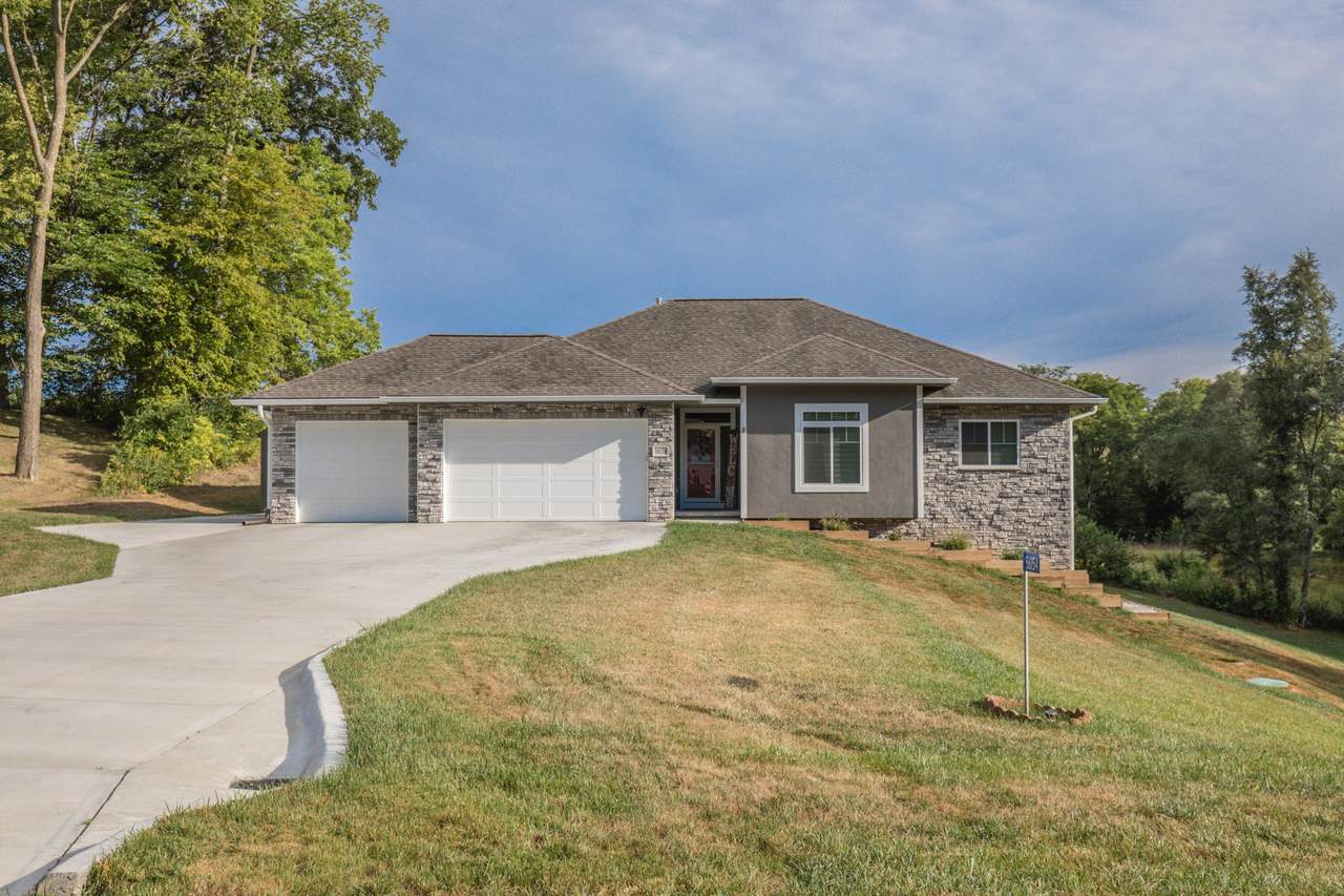 56154 Grande Oaks Lane - Photo 1