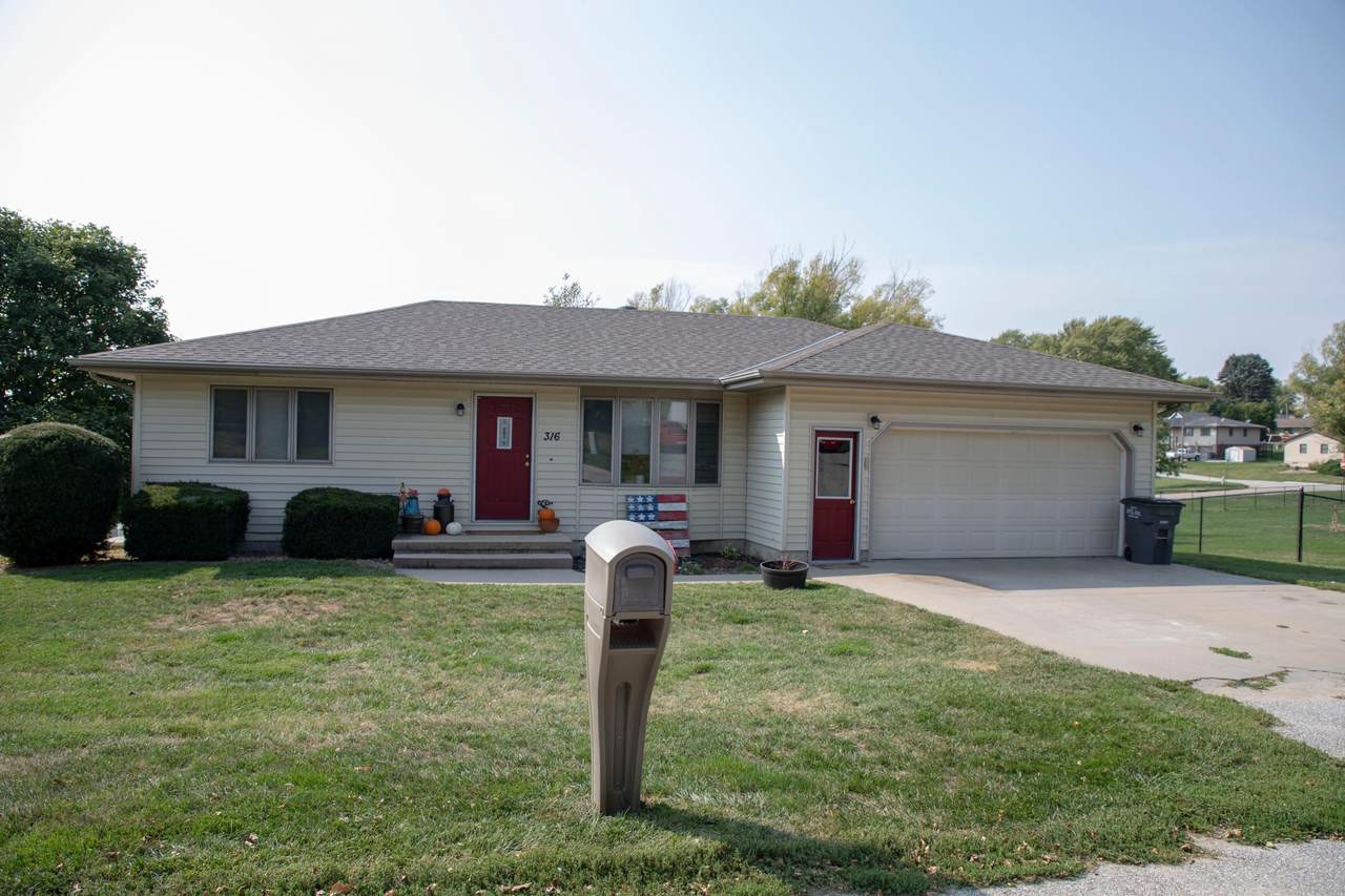 316 Cayleen Circle - Photo 1