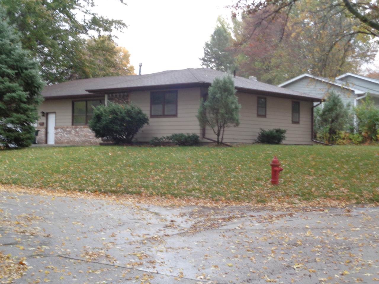 4 Elmwood Drive - Photo 1