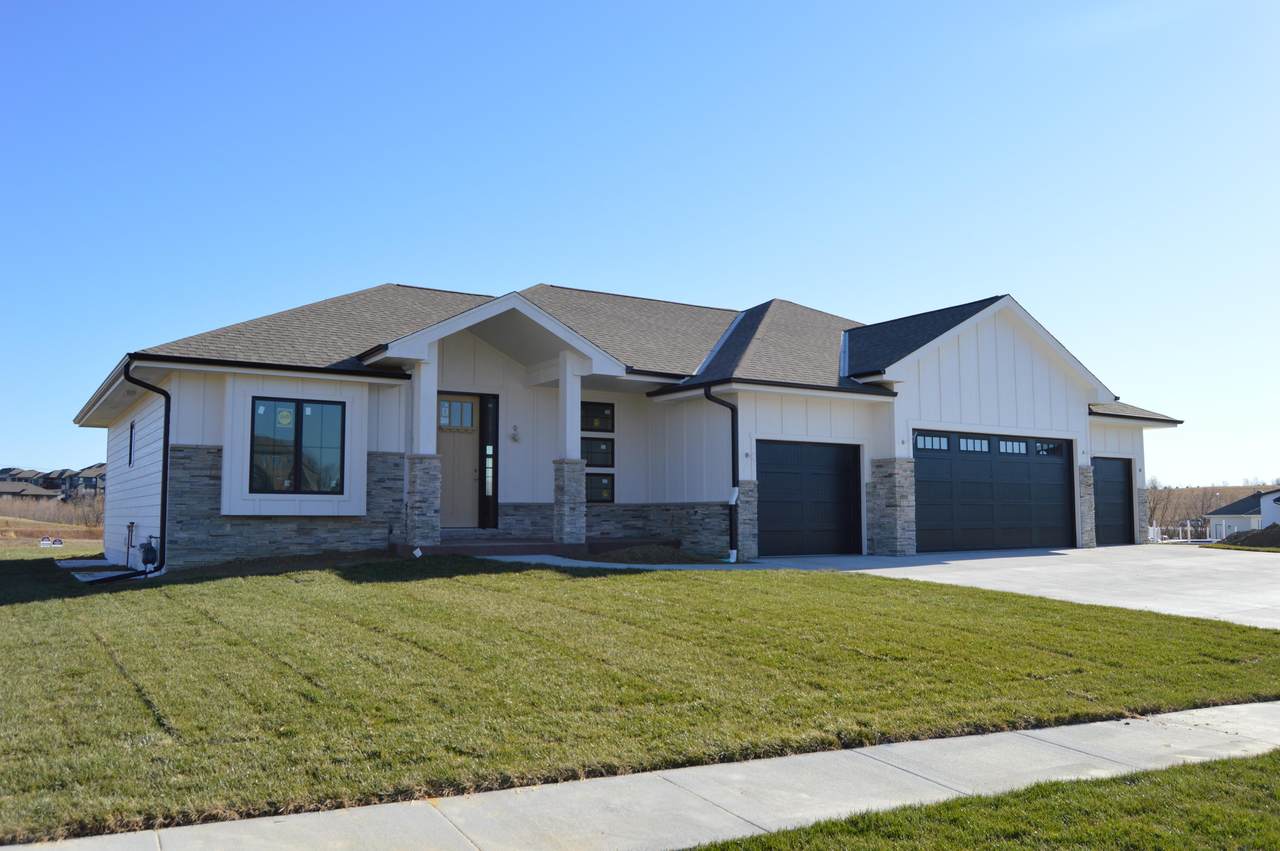 3785 192ND Terrace - Photo 1