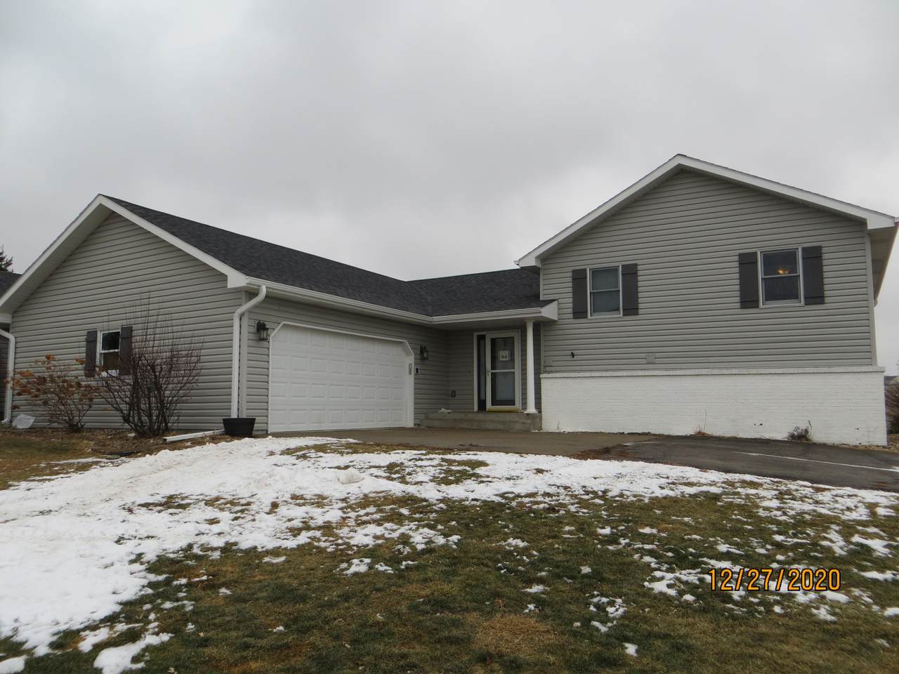 2546 296TH Street - Photo 1