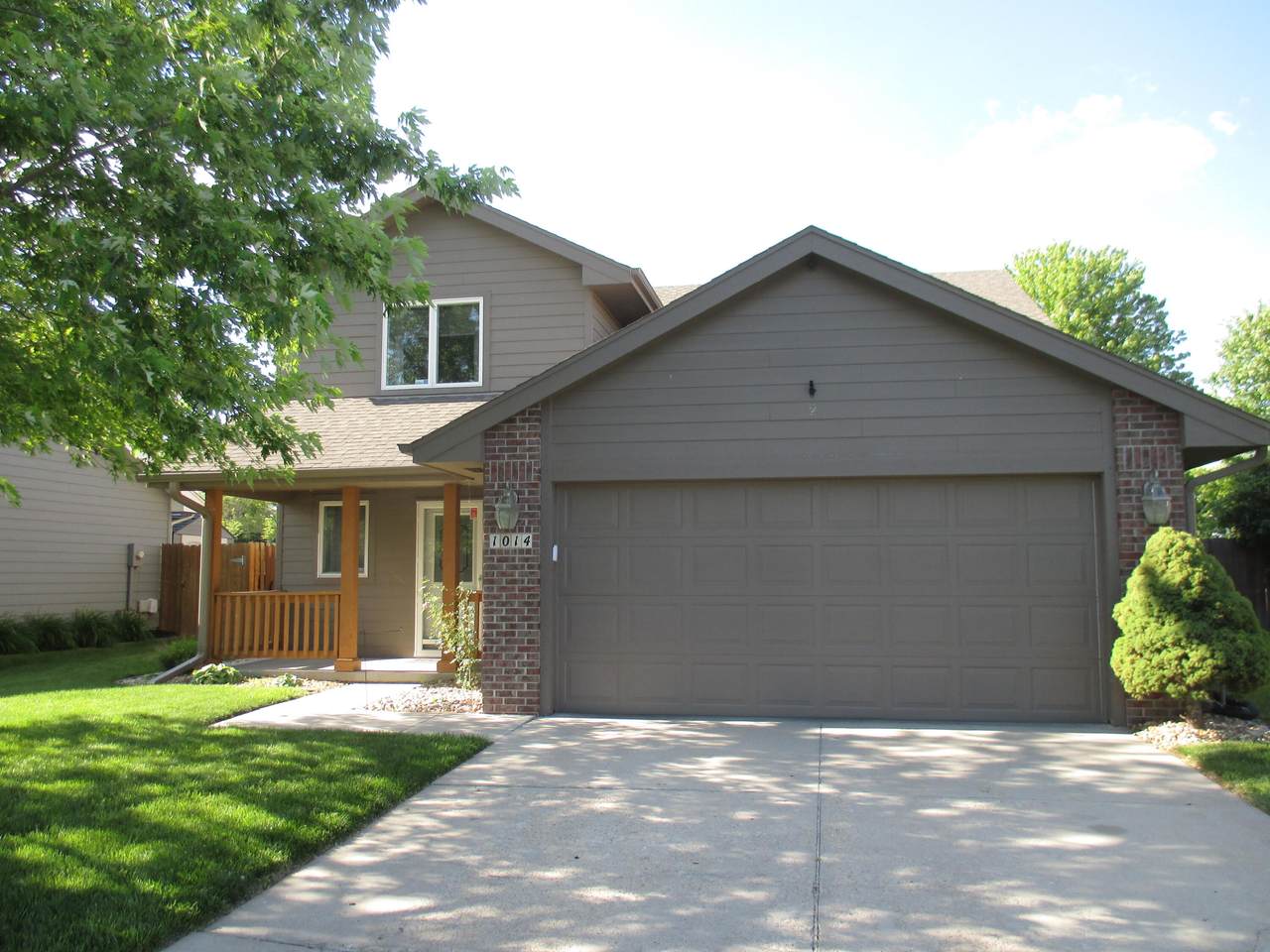1014 14TH Avenue - Photo 1