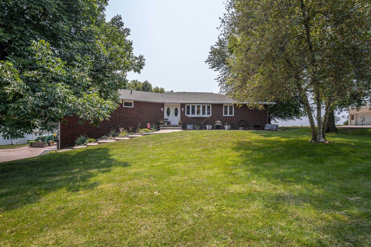 106 Park Street - Photo 1