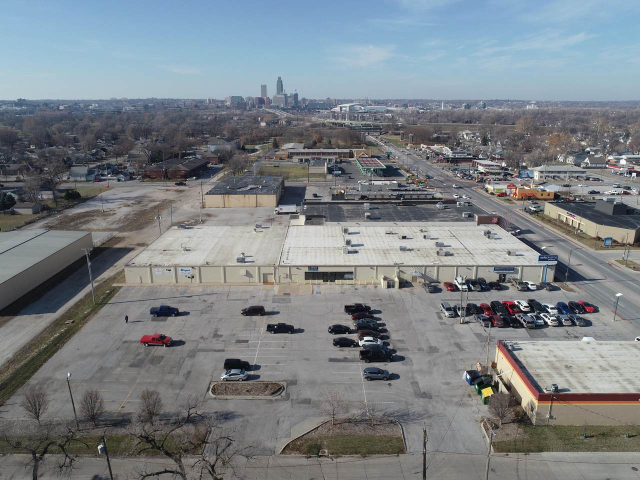 3415 Broadway - Photo 1