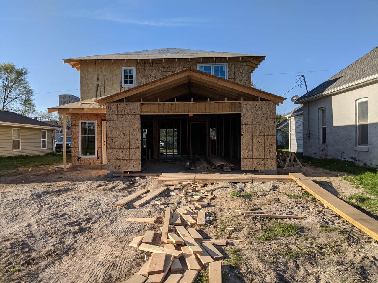 918 Ave H - Photo 1