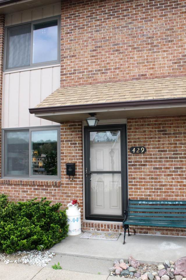 429 Pierce Street - Photo 1