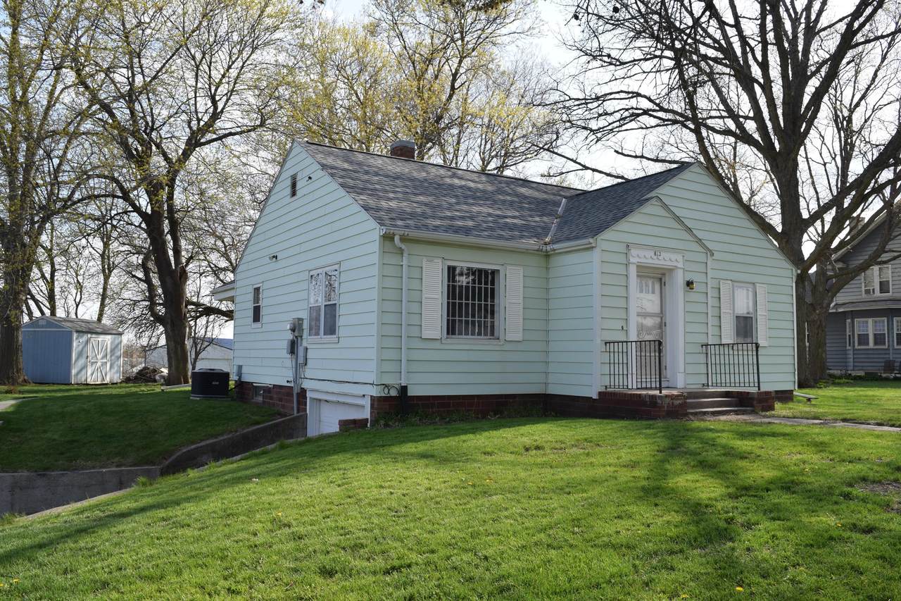 813 Chatburn Avenue - Photo 1