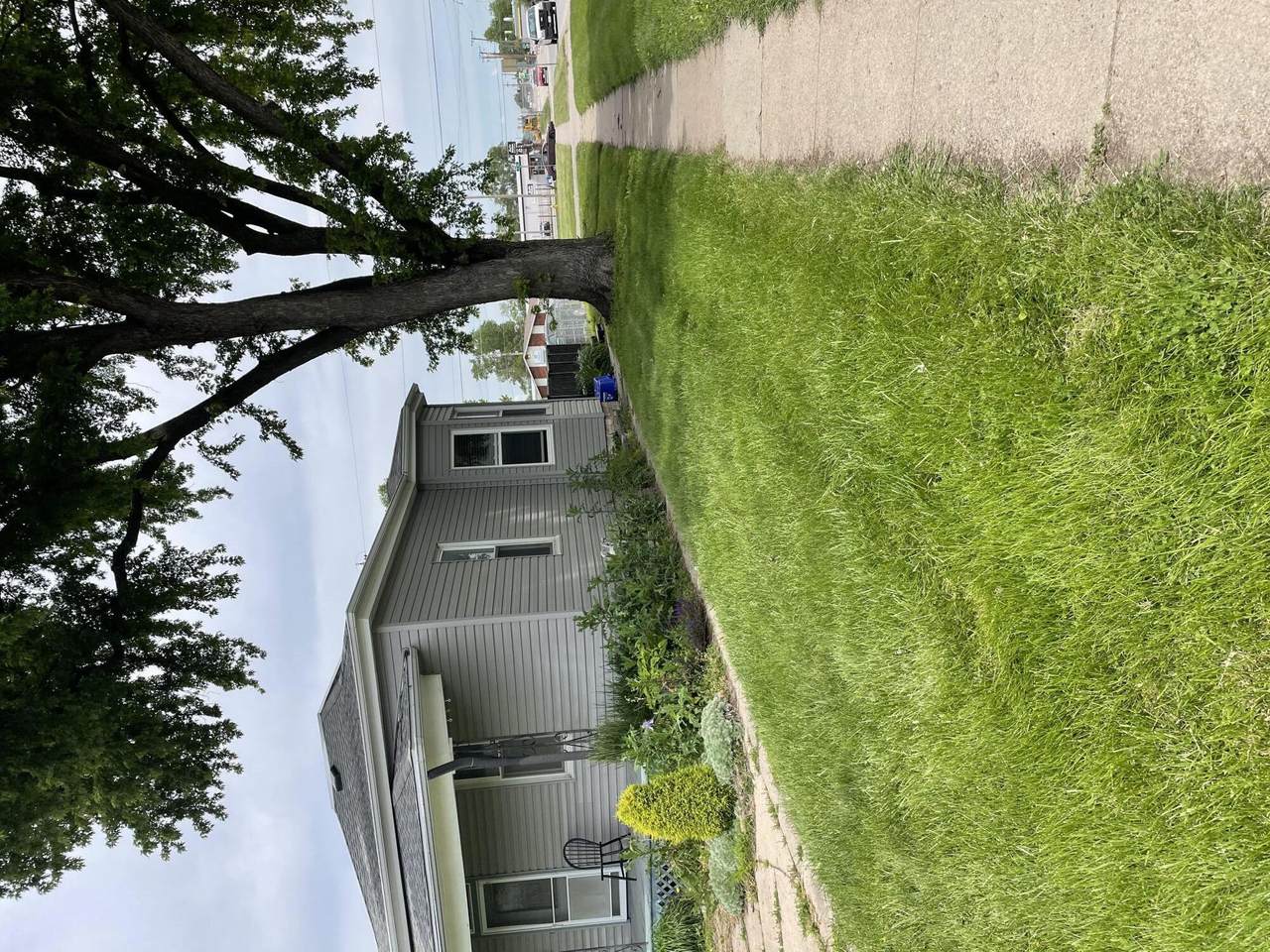 1602 3RD AVE Avenue - Photo 1