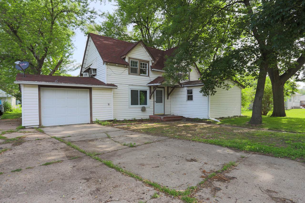 802 Townsend Street - Photo 1