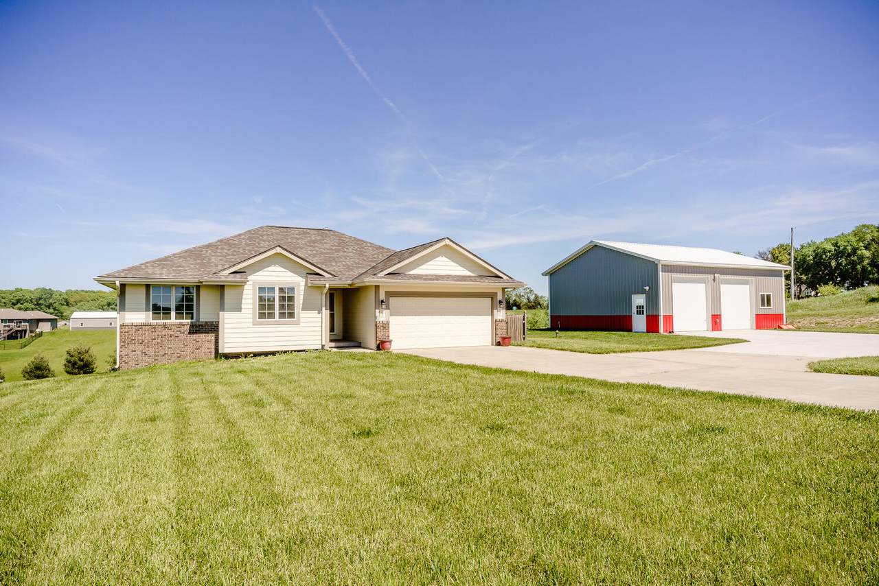 58921 288TH Street - Photo 1
