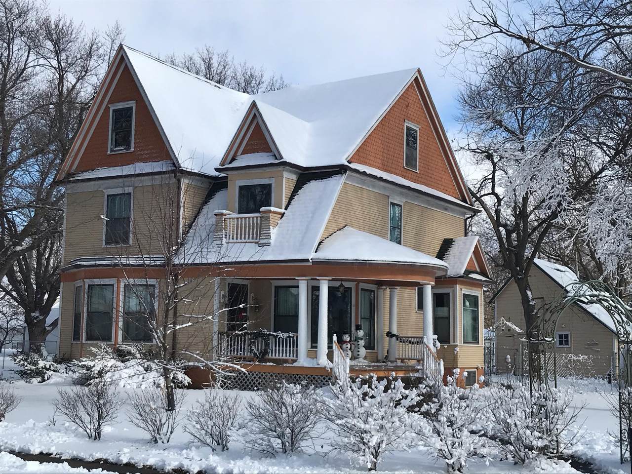 601 Antique City Drive - Photo 1