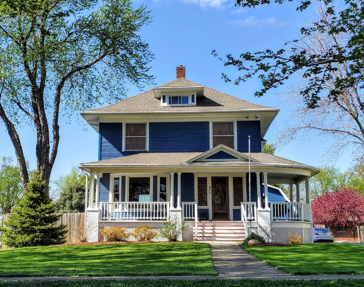 432 Broadway Street - Photo 1