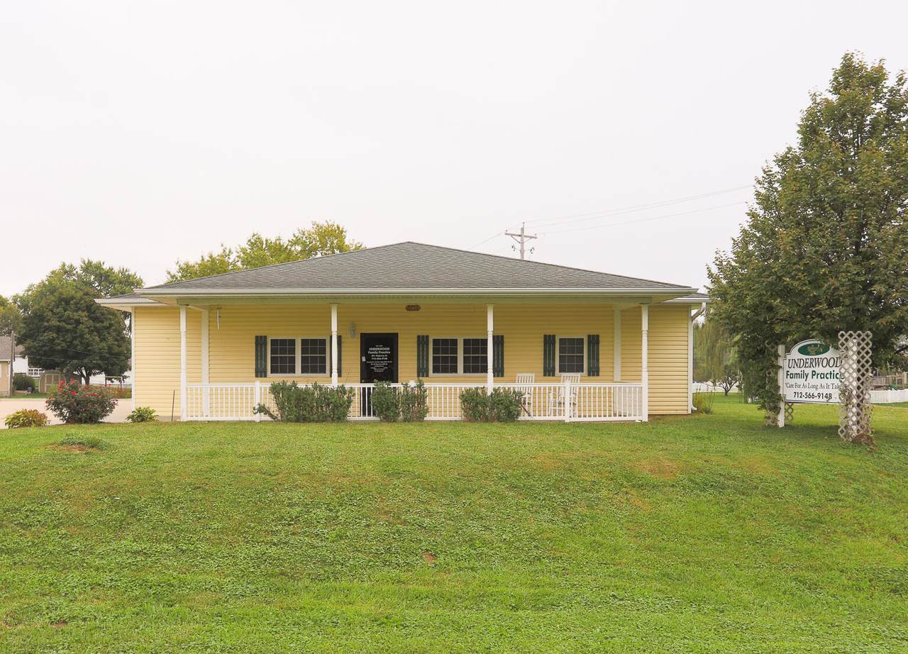 401 Highway Street - Photo 1