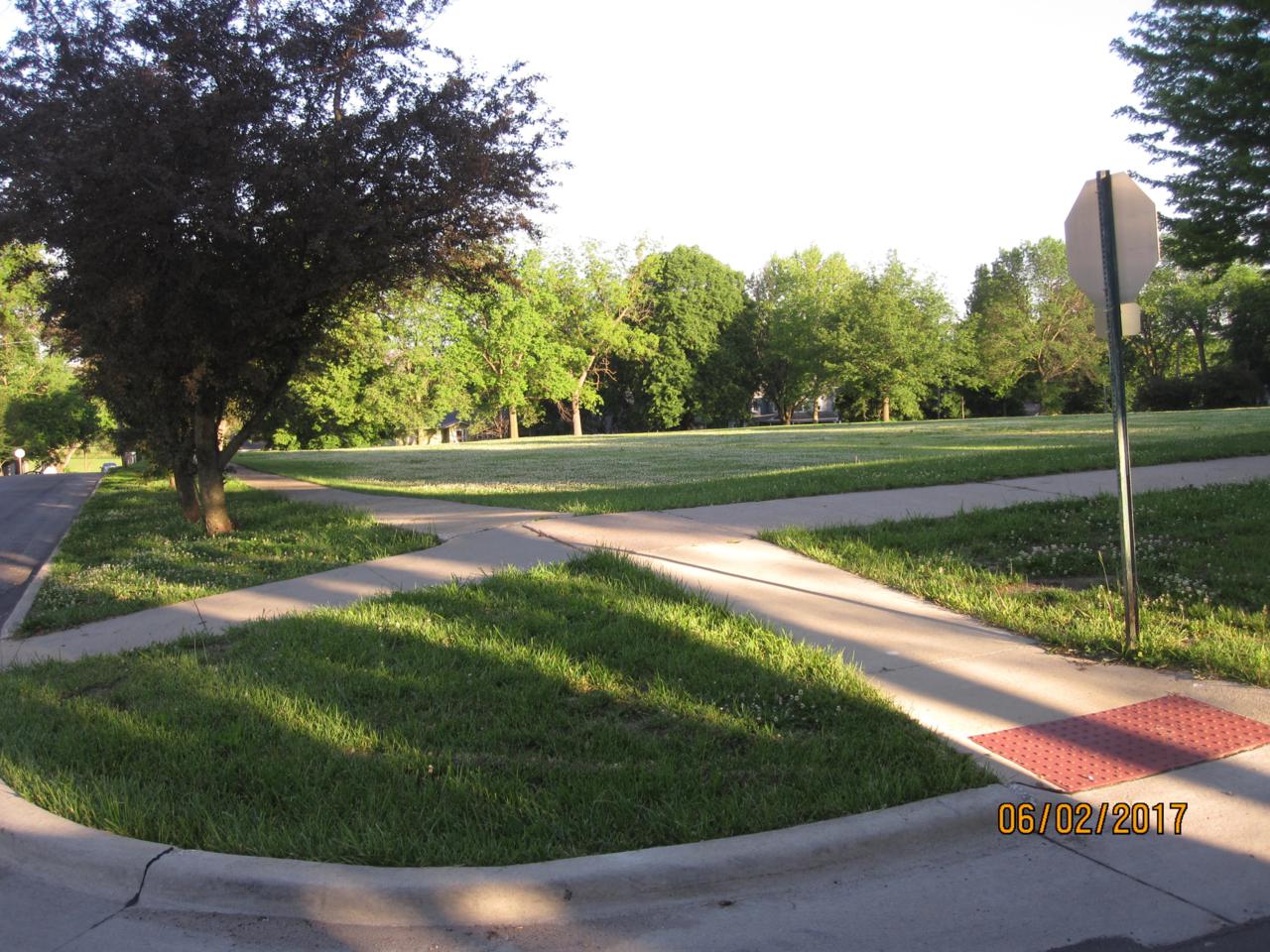 412 Chestnut Street - Photo 1