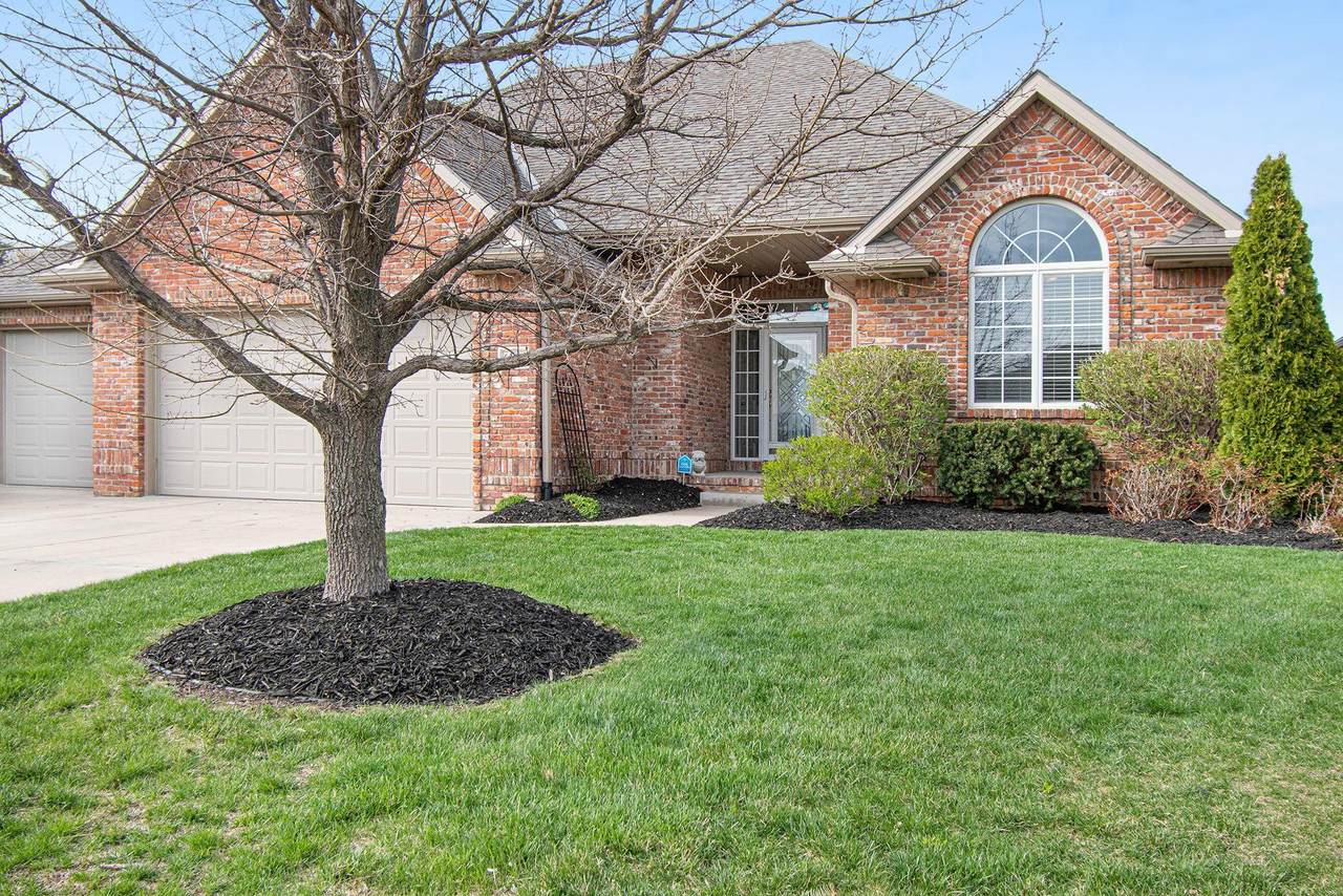 480 Coronado Circle - Photo 1