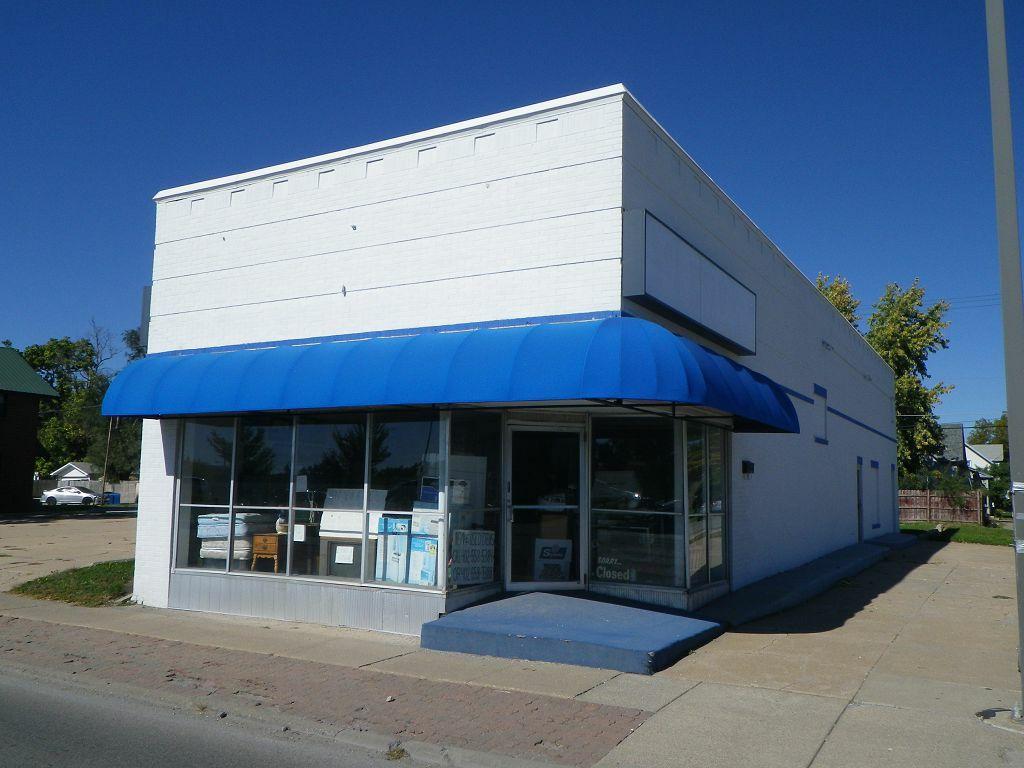 2400 Broadway - Photo 1