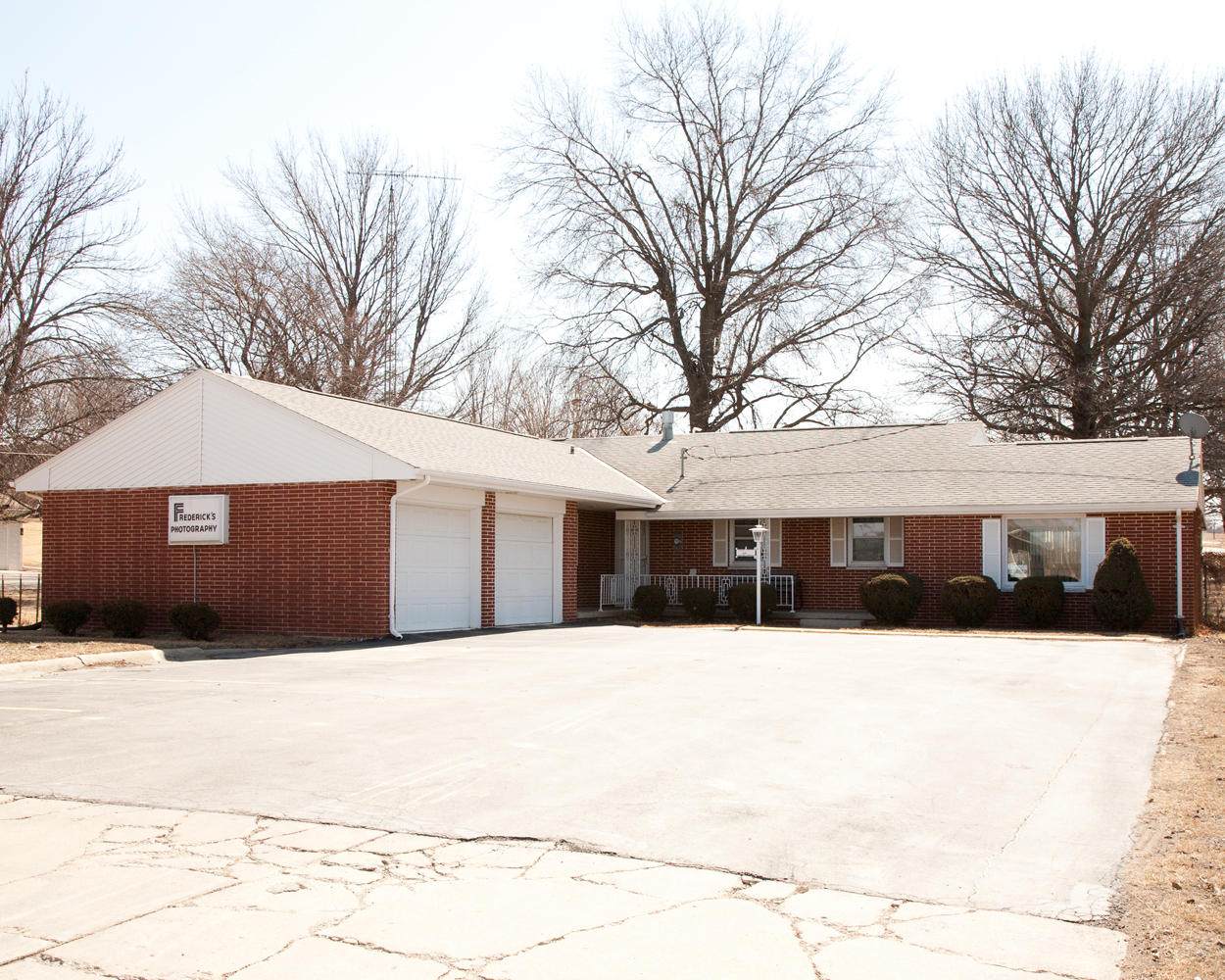 1401 7TH Street - Photo 1