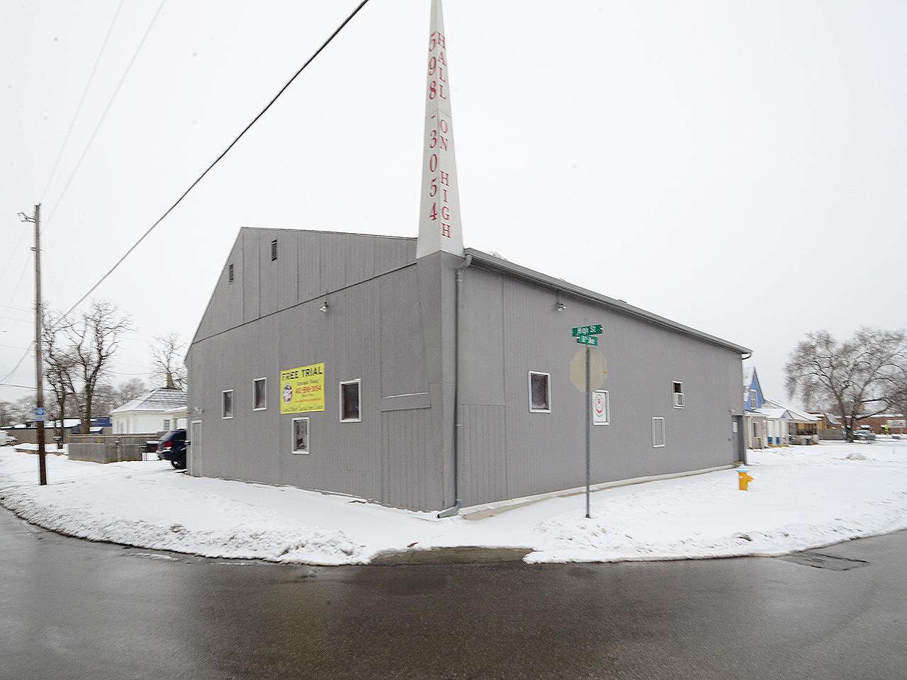 1600 High Street - Photo 1