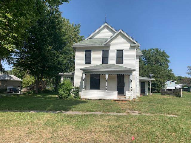 401 Maple Street - Photo 1