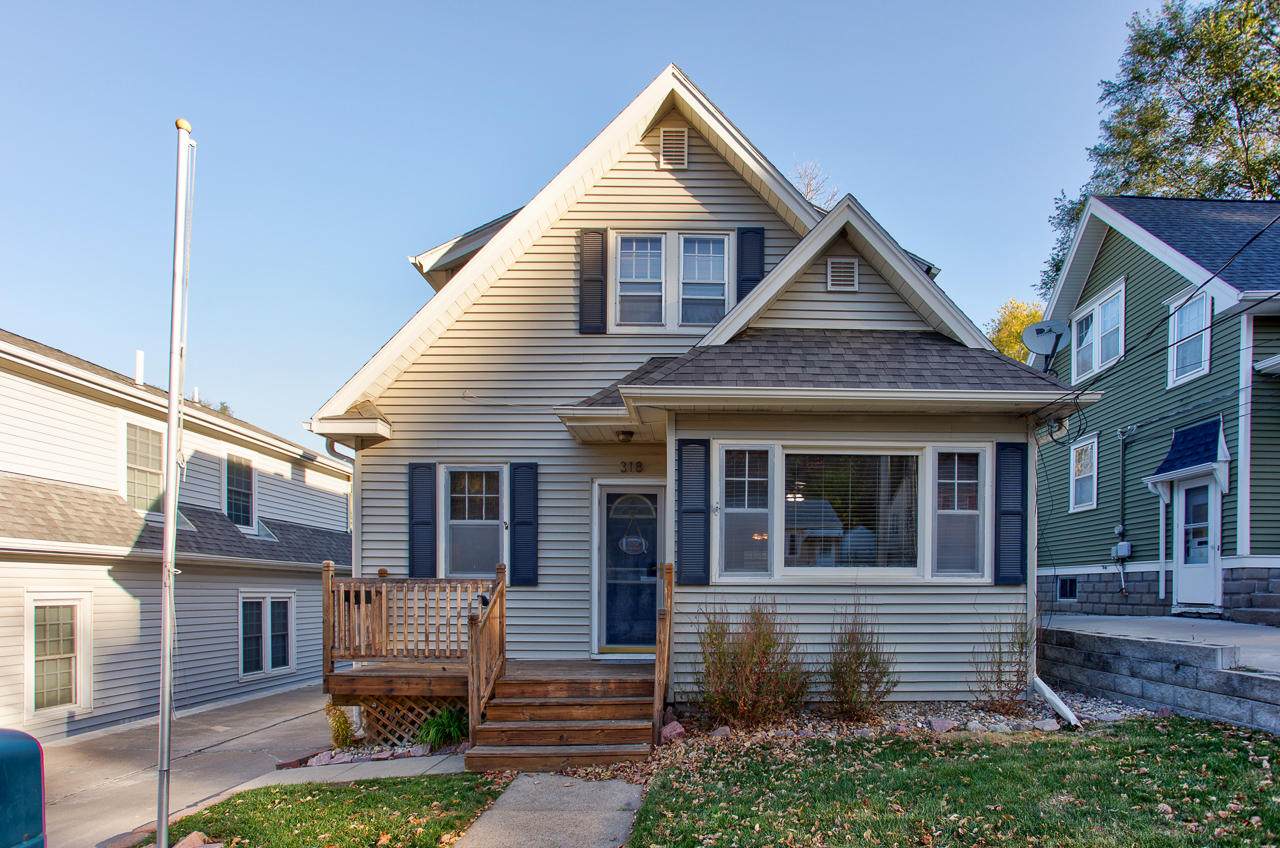 318 Mcgee Avenue - Photo 1