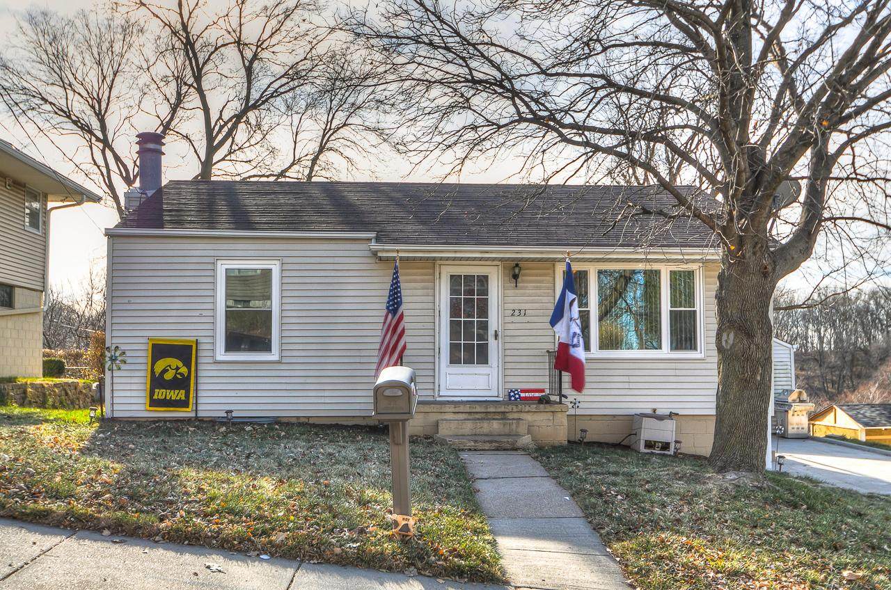 231 Midland Drive - Photo 1
