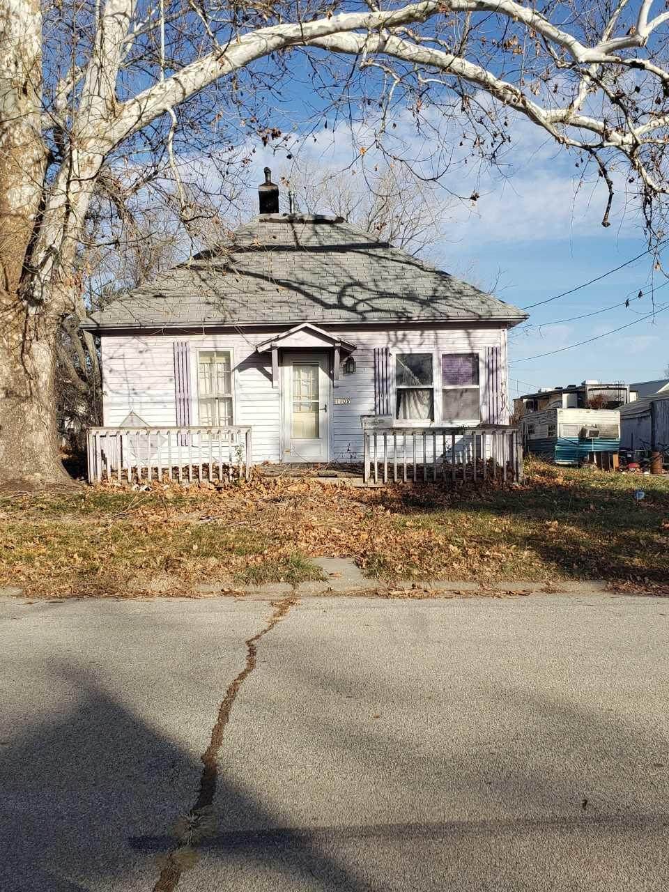 1108 Lincoln Street - Photo 1