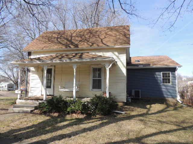 111 S 8Th Street - Photo 1