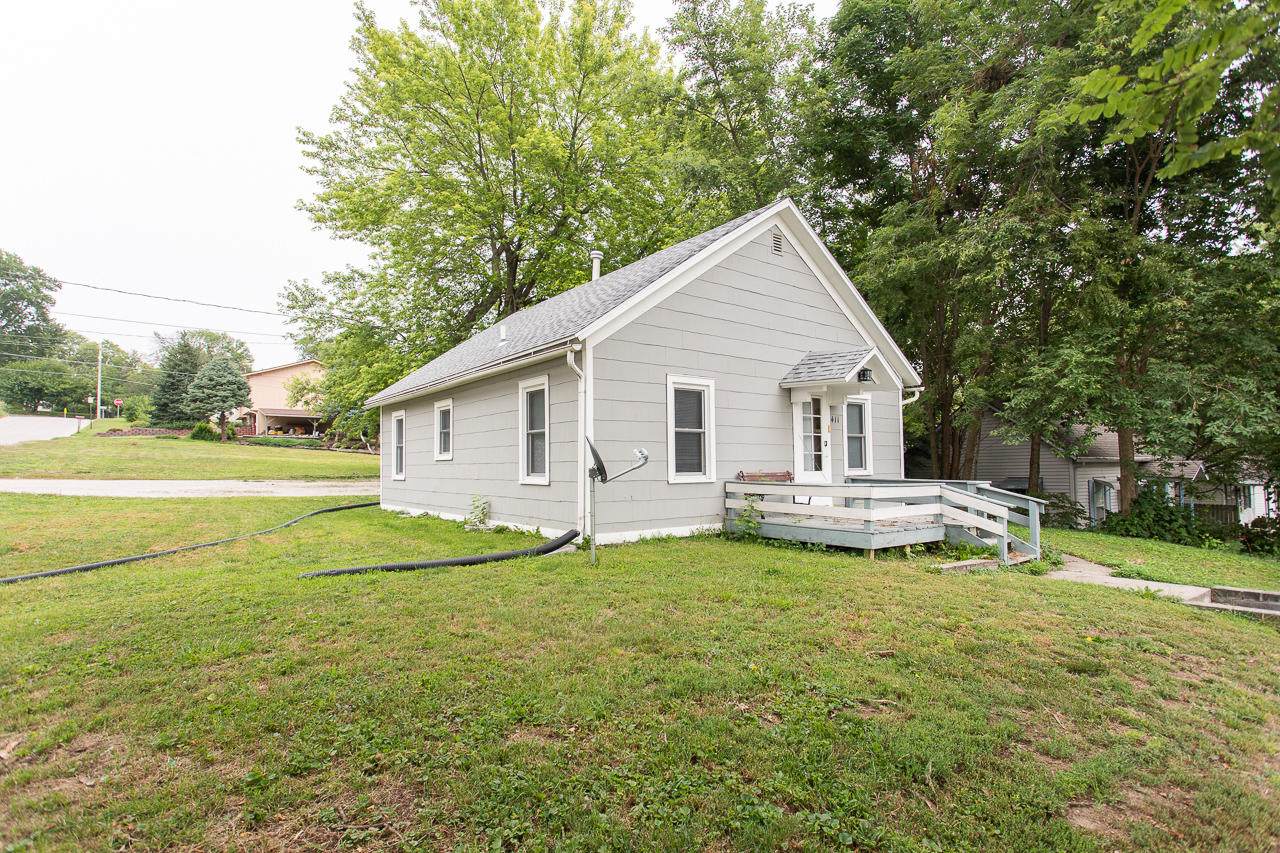 411 N. Hazel St Street - Photo 1