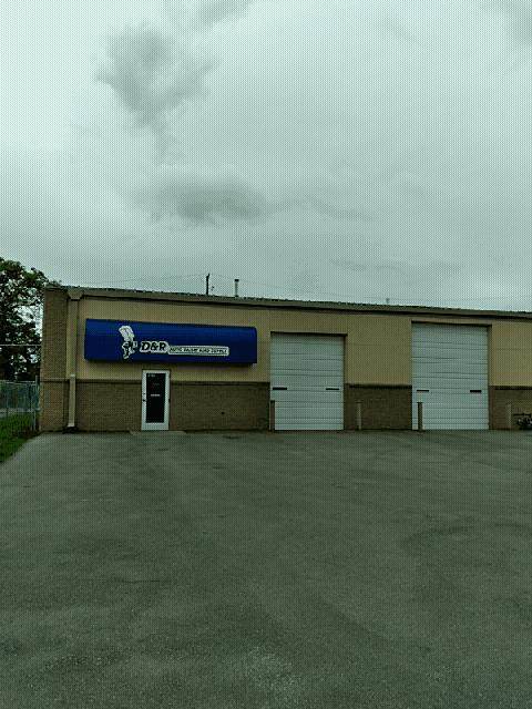 1607 Ave I - Photo 1